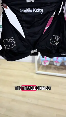 The sweetest things! I love it when they come out with new stuff ! #hellokitty #primark 