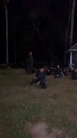 Tari permainan abg chik#kgbukit #malay #fighter #silatmelayu #silat #amt #psshjmm #anakmanja 