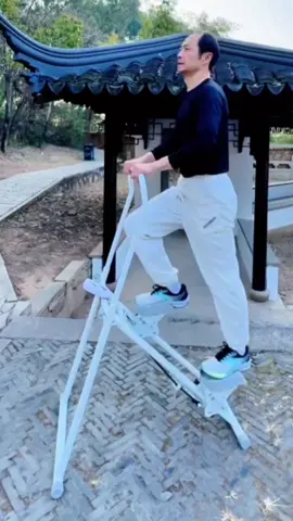 Stair-climber =79$ មាន២ព័ណសំរាប់ជ្រើសរើសជាមួយប្រូម៉ូសិនពិសេសដឹកជញ្ចូននិងតំឡើងមិនគិតថ្លៃ!  #fyp #fypシ゚viraltiktok #tiktok #cambodia #onifitnesscambodia #stair #stepper #climber 