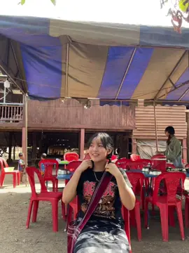 ကျွန်နော်ထင်တာ မနက်ဖြန်မှသေမယ်😉#ကရင်မလေး🇳🇱 #ချစ်စရာလေးမလား🥺🤍 