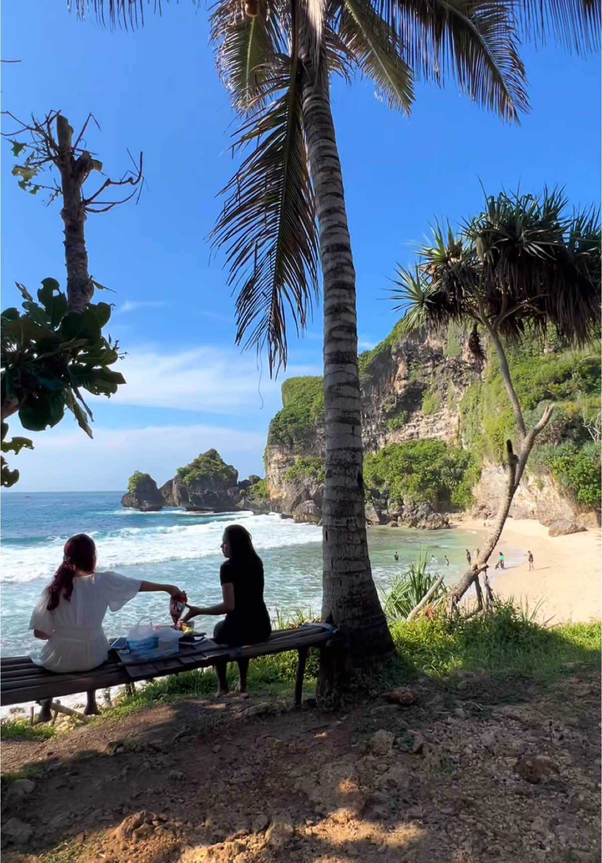 Kalo Kalian Ke Jogja Wajib Ke Pantai ini sih😍✨🏝️