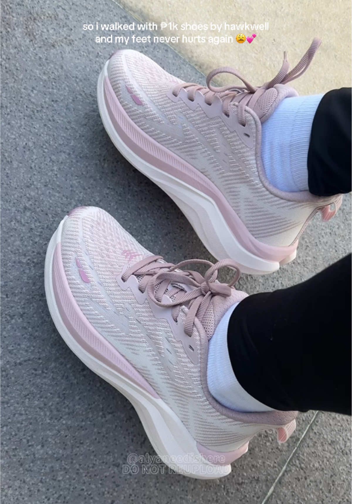 Literal na sarap sa paa ng Hawkwell running shoes na ‘to!! 🥹  #hawkwellshoes #hawkwell #shoes #runningshoes #shoesforrunning #shoesforwomen #womenshoes #shoesrecommendation 