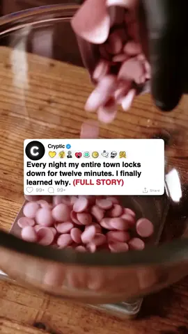BadandyTheRed: Every night my entire town locks down for twelve minutes. I finally learned why. #cryptic #minecraftparkour #askreddit #scary #reddithorror #redditreadings #paranormal #fyp #horrorstoriestok #horror #nosleep #creeky