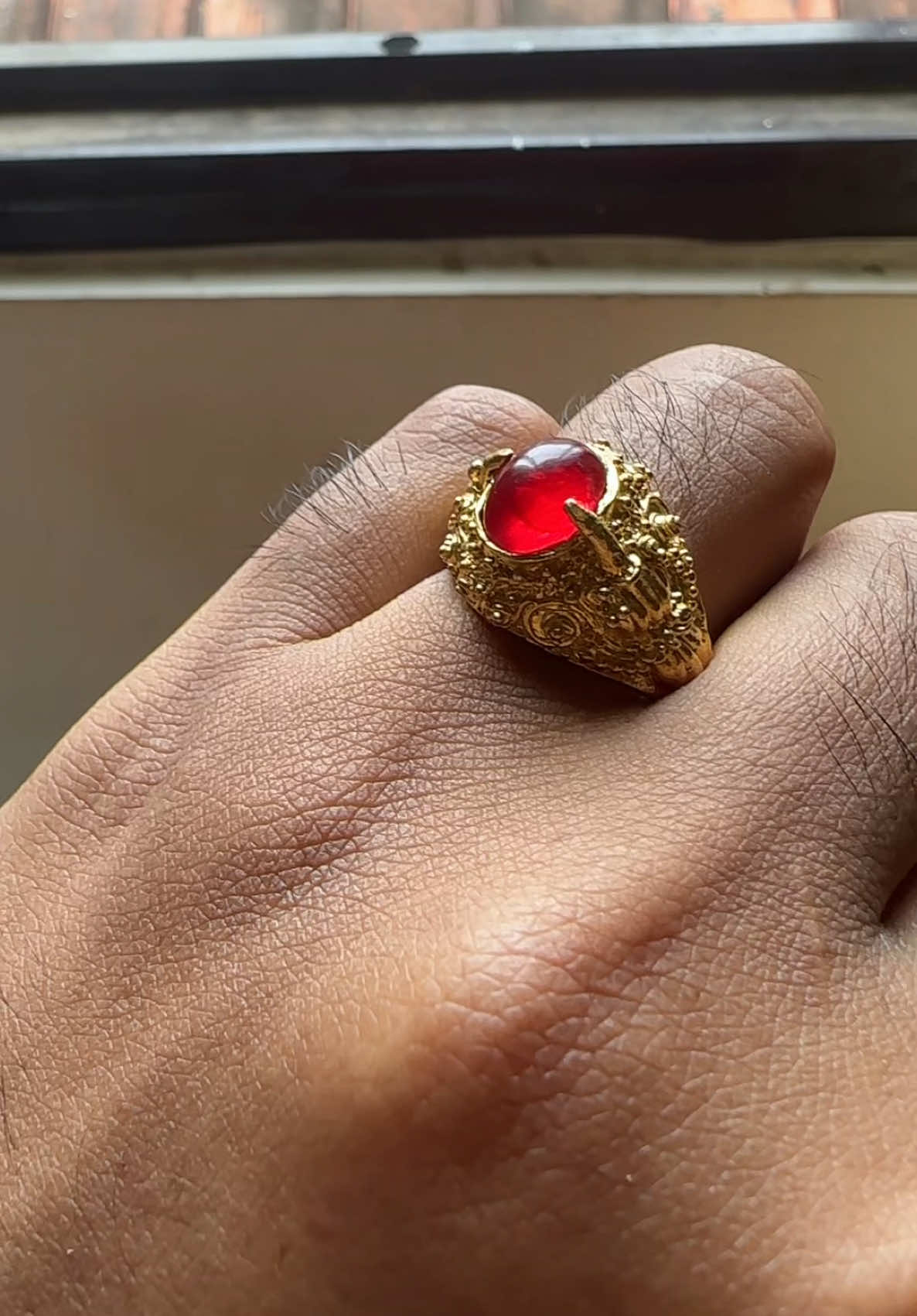 ⛔️ CINCIN BARJAT IBLIS ⛔️ Memiliki tuah di atas rata rata.. sebagai sarana ; 1. Menundukan Musuh,Baik musuh nyata maupun musuh dalam selimut (pengkhianat). 2. Keselamatan mutlak, kejadugan kebal dari segala jenis senjata. kebal bacok bisa 