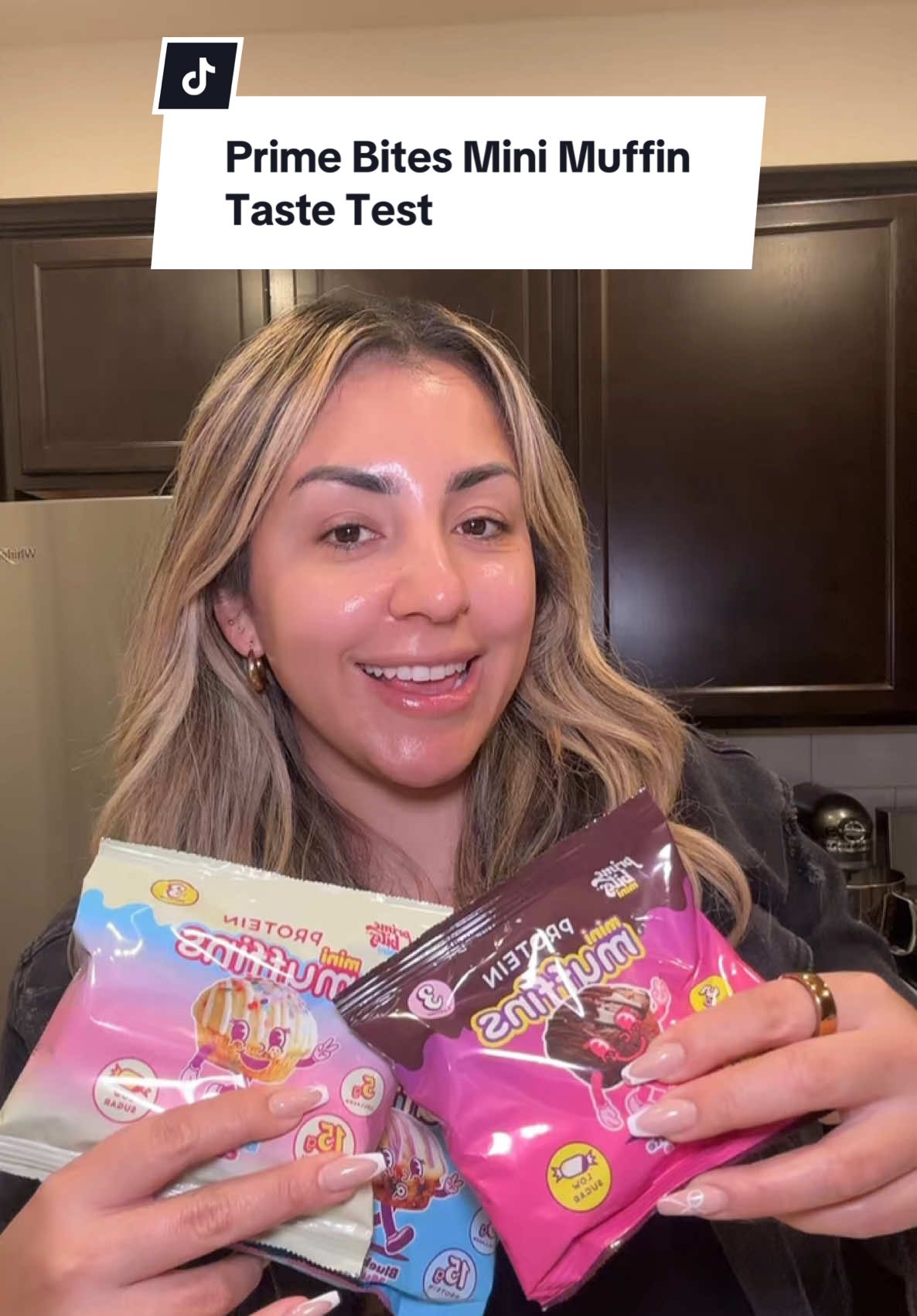 These exceeded my expectations!! Now imagine with some frozen yogurt or in a protein shake!!!??? 😮‍💨🤤 #primebites #tiktokshop #primebitesminimuffins #protein #proteinsnack @Prime Bites Protein Treats 