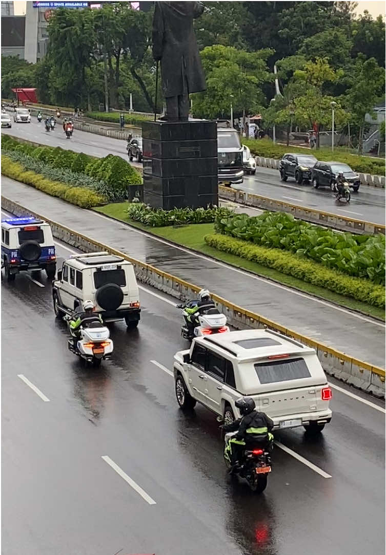 🇮🇩 . . . . . 📷:@marc  #ri1 #prabowosubianto #presiden #gipol #ytta #patwal #paspampres #jakarta 