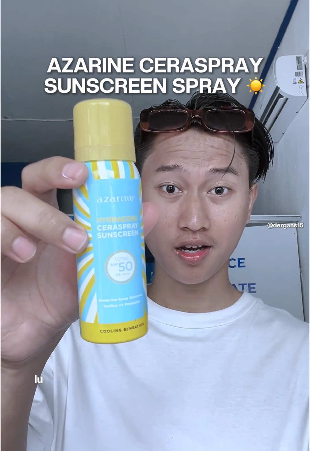 Cara re apply sunscreen anti ribet ! Lo bisa pake Azarine Ceraspray ☀️ #azarinesunscreen #azarinecosmetic #sunscreen #sunscreenviral #sunscreenreview #belajarskincare 