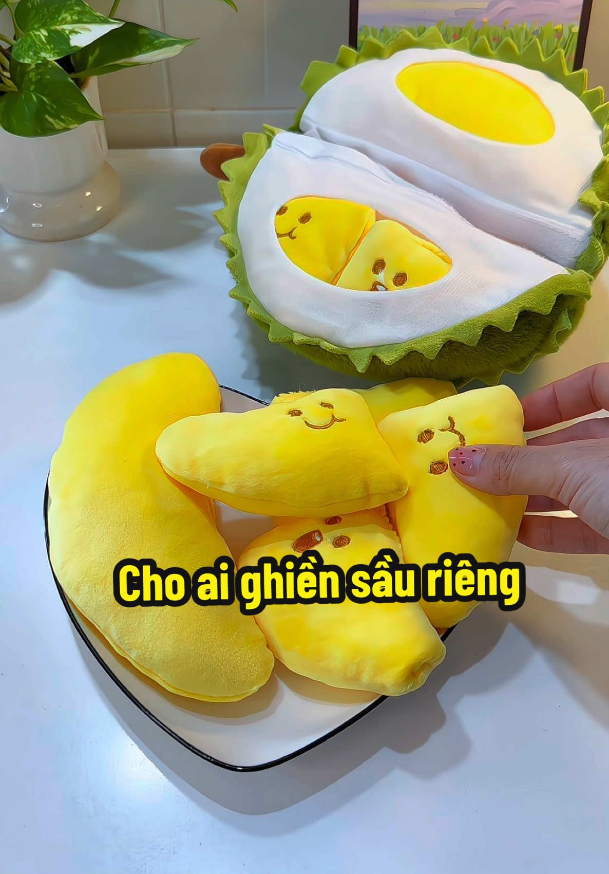 Một mình ăn hổng hết 😁 #review #gaubong #thunhoibong #gaubongsaurieng #gaubongquatang #kieuanhriviu 