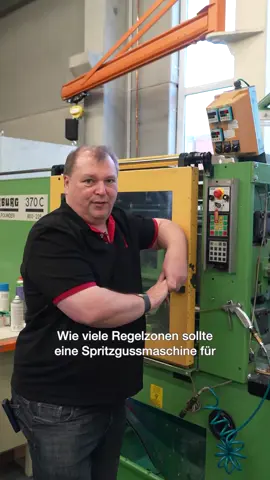 🤔 Wie viele Regelzonen braucht eine Spritzgussmaschine? Das Geheimnis perfekter Kunststoffteile liegt in den Details – und eine davon ist die optimale Anzahl an Regelzonen. Aber wie viele sind ideal? 💡 Bei Lorenz Kunststofftechnik erklären wir, warum die richtige Balance entscheidend für Qualität und Effizienz ist. Schau rein und erfahre mehr! #Spritzguss #Kunststofftechnik #Regelzonen #Innovation #Qualität #Effizienz #TechnikWissen #Industrie #LorenzKunststofftechnik