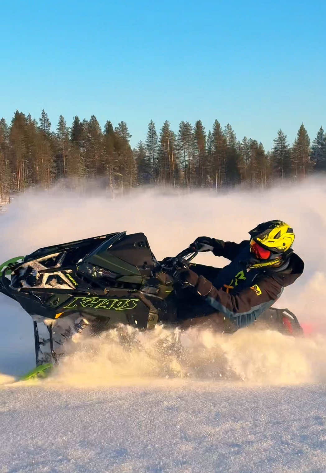 This is life  #thisislife #rulle #rulltårta #wintersports #polaris #lynx #arcticcat #fyp #foryou #sledding #sledder #sleddersoftiktok  #snowmobile #freeriding  #peksipee 