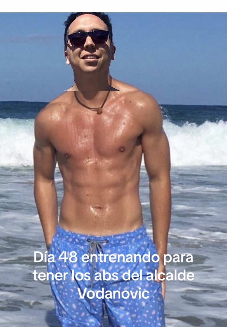 #CapCut  Día 48 entrenando para tener los abs del alcalde @Tomás Vodanovic Alcalde Maipú  El entrenamiento del video es de ayer, tenia 0 ganas de entrenar pero el bicho me hizo cumplir 💪🏼 #CapCut #gym #calistenia #gymmotivation #viral #GymTok #gymrat #GymLife #abdominales #maipu #vidasana #barras #abs #reto #365days 