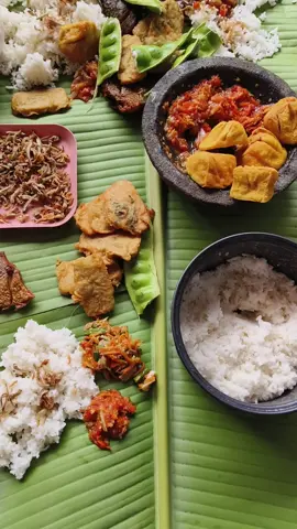 bacakan dulu sebelum puasa 😁
