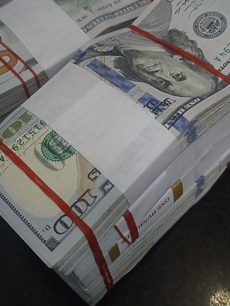 wAjA tUM Huuuu🥰🥰🤑🤑💰💰#foryou #fyp #foryou #foryou #dollar #money #foryou #foryou #foryou #dollarbills #usa🇺🇸 #currency#trending#viralvideos 