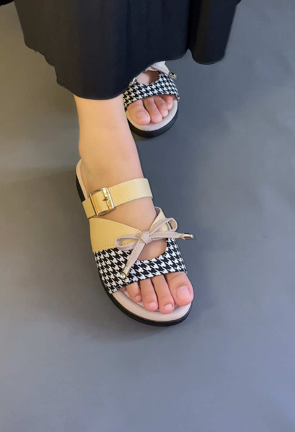 Dipake lebaran juga cantik inimah🥰 #sandal #sandallebatan 