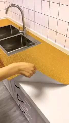 Gold Aluminium Foil /Kitchen table top liner* Available as per grid  -Oil/Waterproof  -Size: 60cm x 300cm @ksh 750ksh  Size 60cm ×500cm 》@ksh 999 - Material: Aluminum foil - Self sticking - Easy to stick  - Sticks on all surfaces #viralkenya #householditems #kenyantiktok🇰🇪 #goviral #creatorsearchinsights 