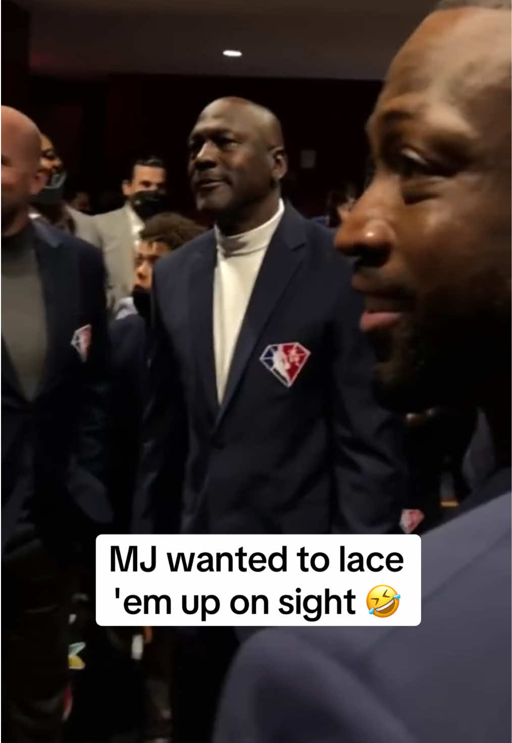 MJ was ready to go 🐐 #NBA #michaeljordan #basketball #funnyvideo (via @NBA)