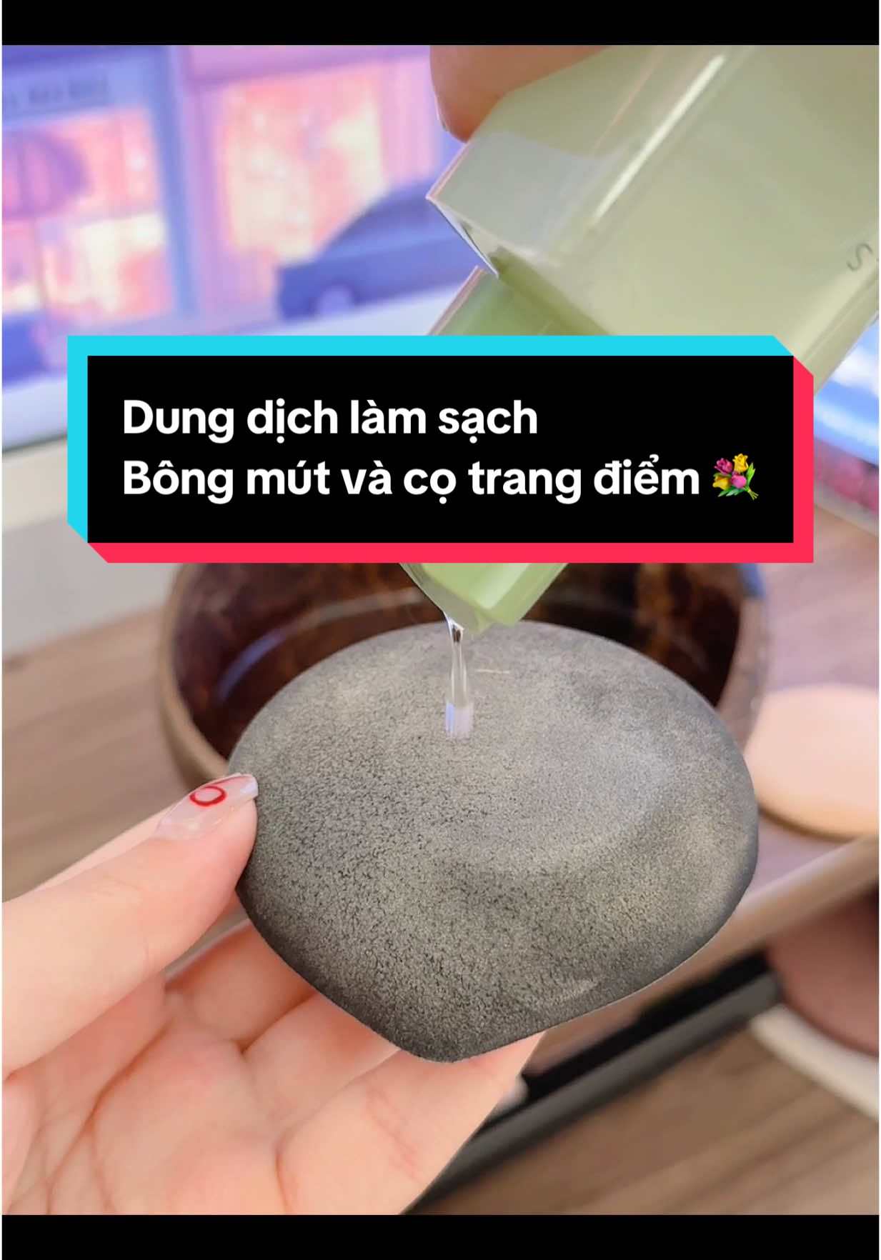 Dung dịch làm sạch mút và cọ trang điểm của nhà Amortals. Giá hạt dẻ, làm sạch tới 95%. Vệ sinh cọ và mút thường xuyên sẽ không bị lên mụn ẩn khi trang điểm nè. 💖💖 #amortals #dungdichlamsachbongmut #dungdichlamsachco #brushandpuffcleanser #puffcleaner #brushcleaner #brushcleaning #puffcleaner #viral 