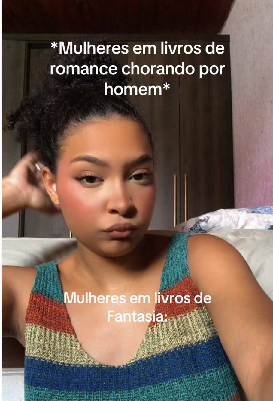 Motivos pelo qual amo Fantasia🤷🏽‍♀️ #fyp #books #booktokfyp #fantasybooktok #fantasia 