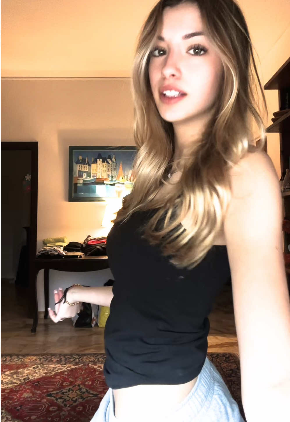 😺