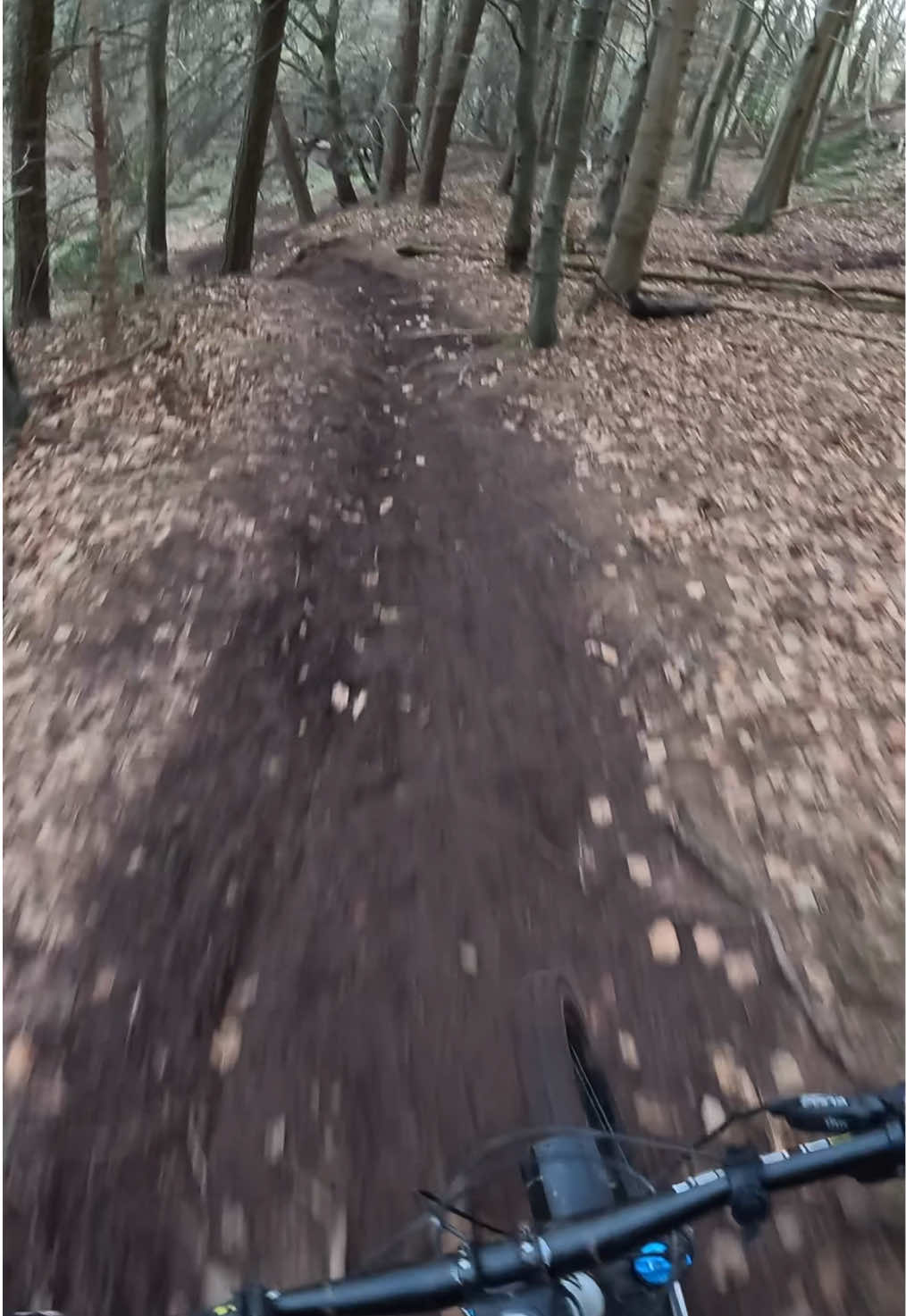 No chain, no problem 💀need to get that sorted before the race… #mtb #gopro #mtbtrail #mtbiking #ridemtb 