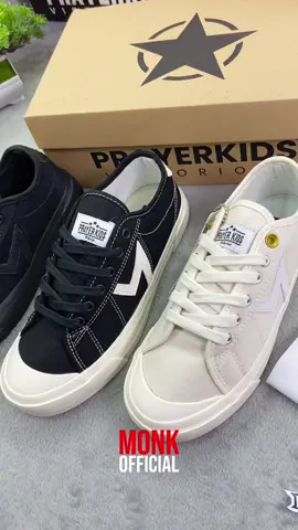 Sepatu prayerkids ini harga 100ribuan aja cuy 👌🏻 #prayerkids #sepatuprayerkids #prayerkidsoriginal #prayerkidskecot2 #prayerkidsvictorious #sepatuprayerkidsoriginal #sepatusekolah #sepatulokal 