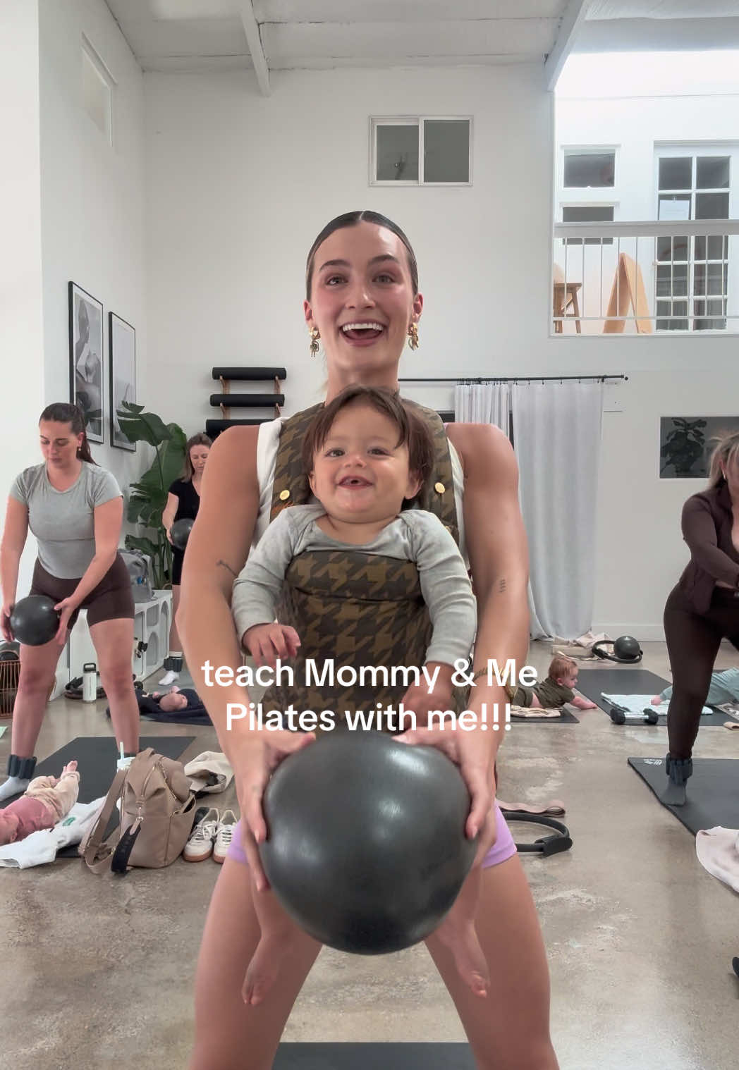 can we mommy & me pilates everyday?! more events on IG @themomovement !