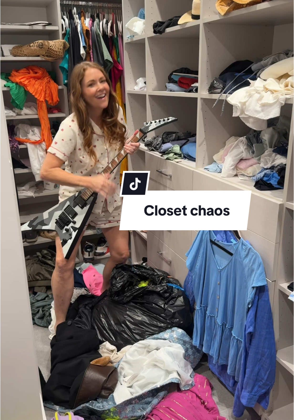 my ADHD and I having a full scale battle trying to declutter my closet @Kylie Perkins #kylieperkins   #declutter #monday #mondaymotivation #sociallykylie #donate