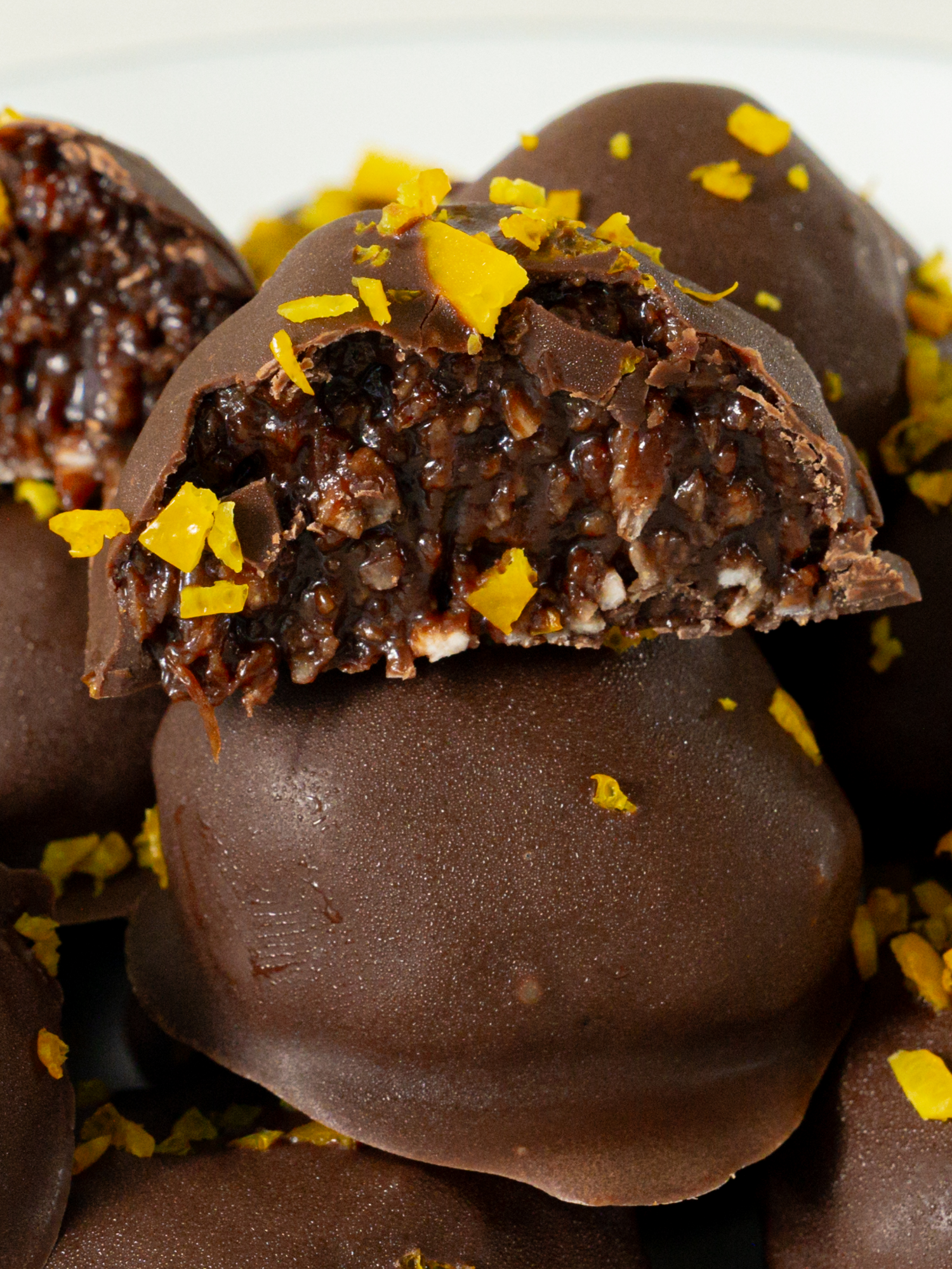 🍫🍊 Decadent, zesty, and absolutely irresistible! Experience pure bliss with our Chocolate Orange Truffles! 🥥 A luscious filling of coconut flakes, chocolate chips, creamy coconut milk, fresh orange juice, and zest—bursting with citrusy goodness & antioxidant-rich chocolate! 🍯 Naturally sweetened with Copra’s Coconut Nectar—a #LowGI, gluten-free sweetener packed with nutrients. 🍫 Finished with a silky chocolate coating & a sprinkle of orange zest for the perfect balance of bitter-sweet & citrusy delight! One bite = pure joy! 💛 Who’s craving these? Tag your chocolate-obsessed bestie! ⬇️ #ChocolateOrangeTruffles #CitrusMeetsChocolate #GuiltFreeIndulgence #chocolatelover#TasteTheDifference #CopraCoconuts