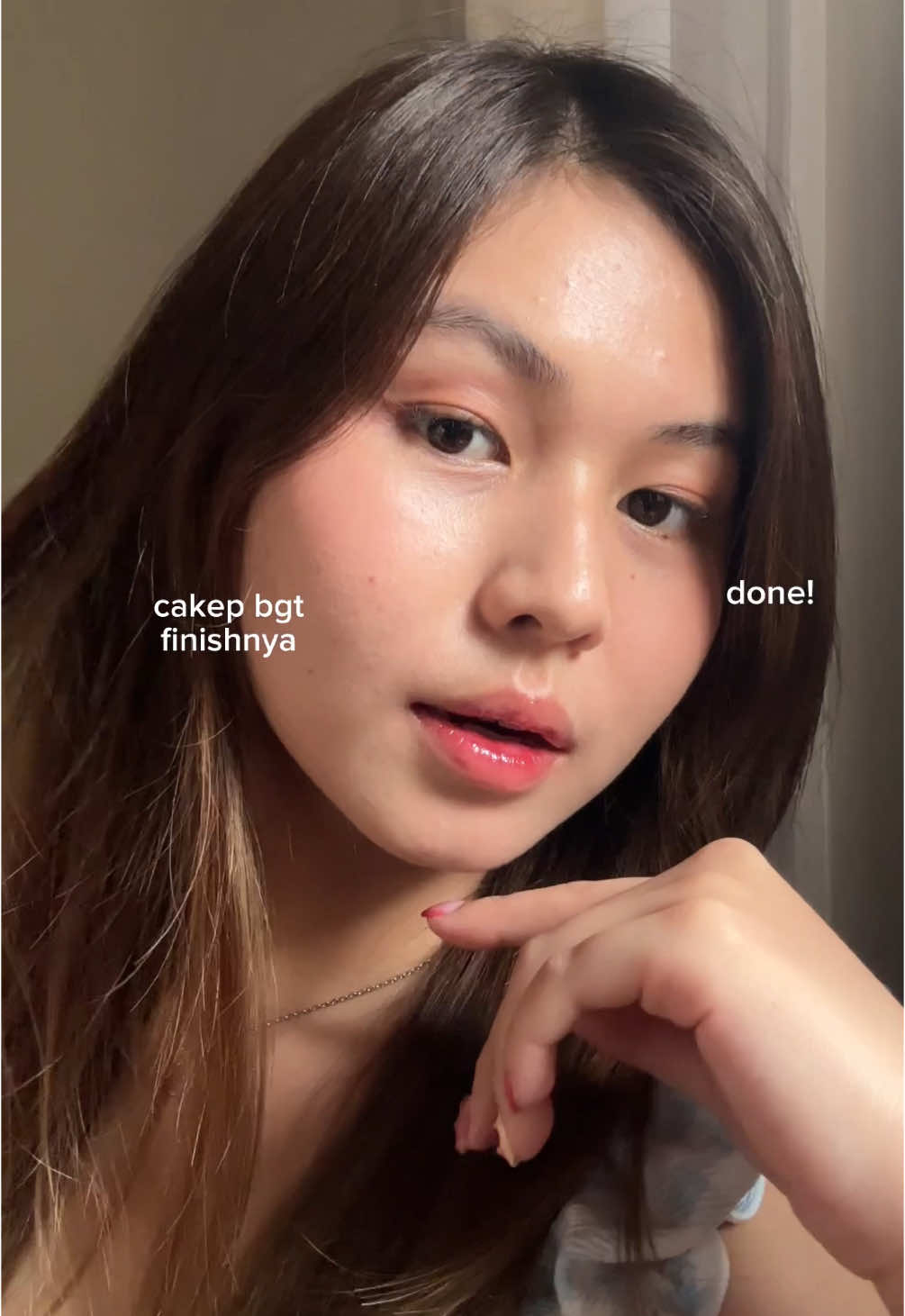 sunscreen tapi bisa kasih efek poreless dan flawless di kulit? yes, pake tinted sunscreen glowsophy💕✨ #glowsophy #sunscreen #PorefecTintSunscreen