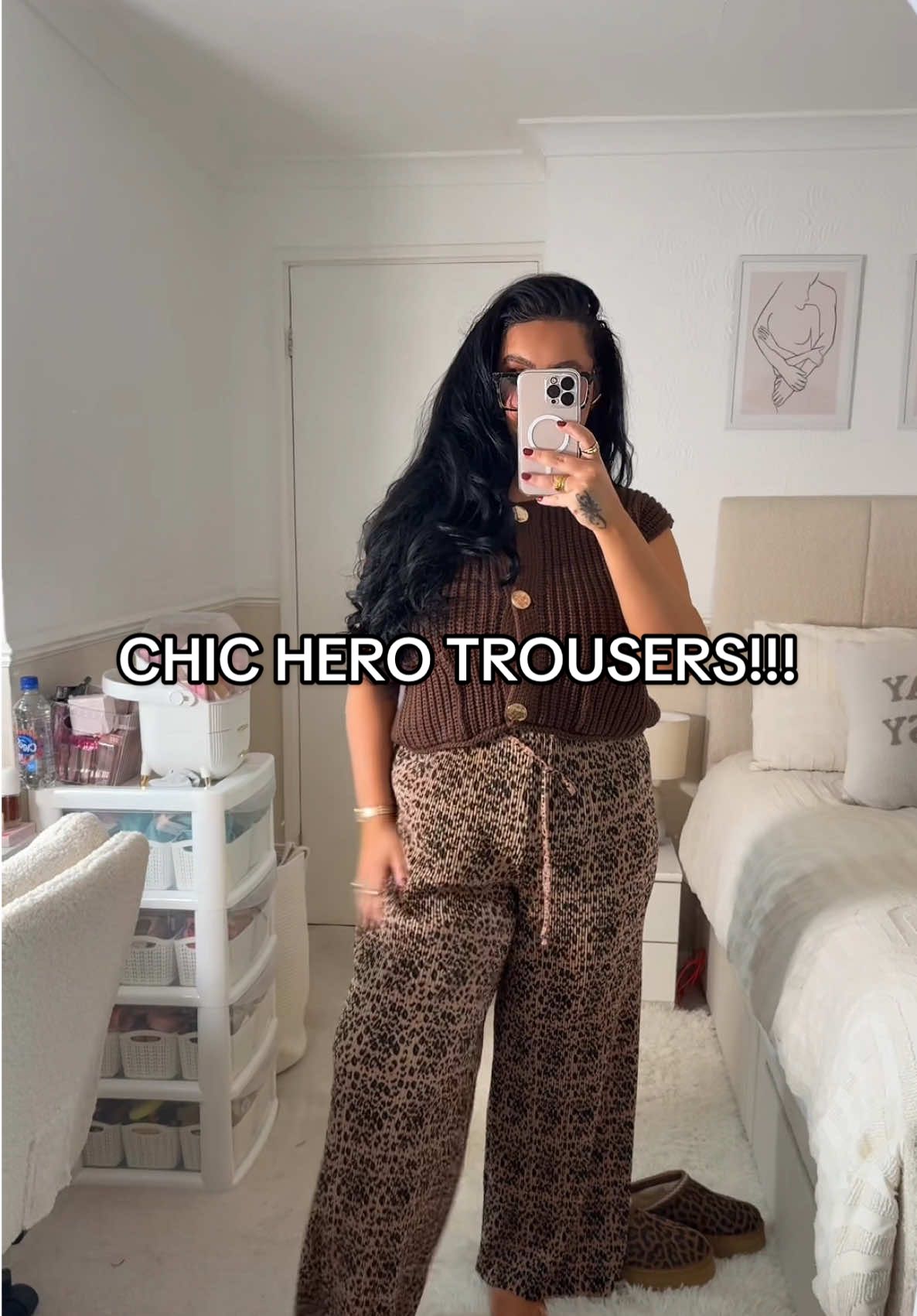 THE VIRAL TROUSERS ARE ON A FLASH SALE AND CURRENTLY REDUCED TO £7.51!!!!! #sizeinclusive #chichero #plussizetrousers #sizeinclusivefashion #plussizeootd #plussizecontentcreator #widelegtrousers 