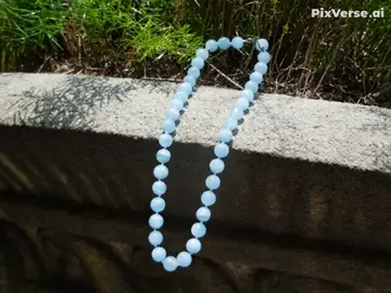 I try to let AI generate a video that a model wear my Aquamarine stone necklace. The result is crazy...😂#crazyai