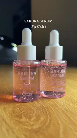 Glowing skin🤭 #serum #sakuraserum #soug #skincare #glowingskincare #tiktokfinds #fyp 