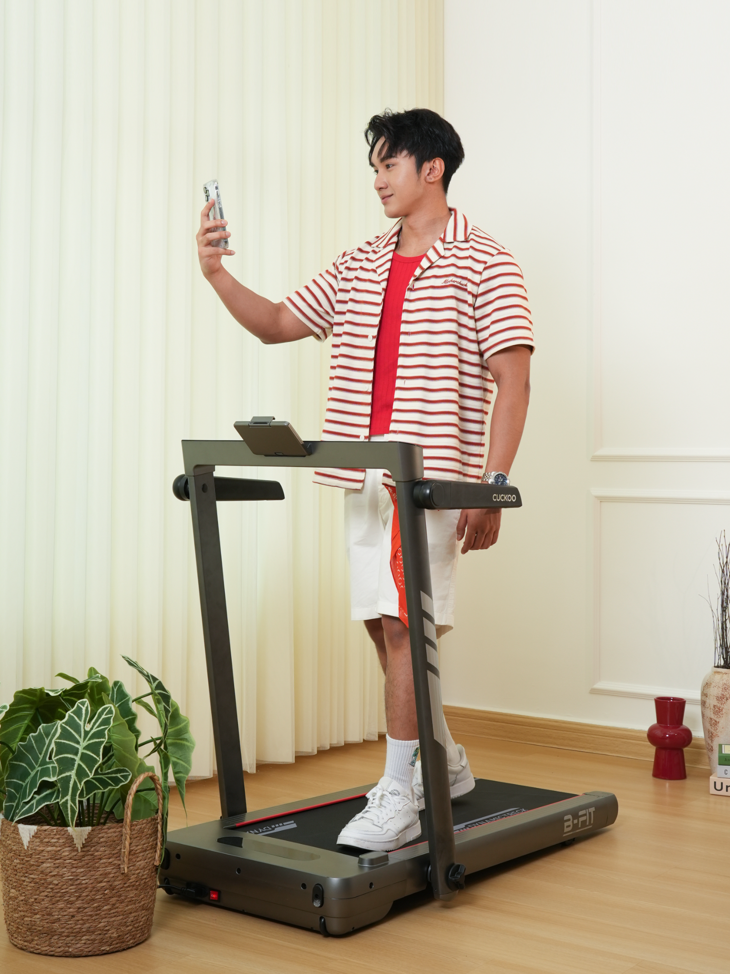 Move how you want, when you want. ☕💻 Let the CUCKOO B-FIT Treadmill adapt to your lifestyle and pace, helping you achieve fitness success on your own terms. Whether it's a coffee-fueled morning walk, a workday power stroll, or a quick run between tasks – the CUCKOO B-FIT expertly adjusts to your every pace. 💪 Unlock the ultimate flexibility for your fitness journey at CUCKOO's Official Website! #treadmill #gymmotivation #fitness #HealthyHomeCreator #SAMASAMAHealthier