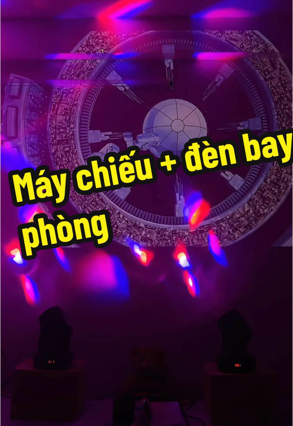 Đường về hôm nay sao xa quá #bayphong #dicanh #maychieudicanh #denmovinglaser #đènbayphòng #vinahouse 