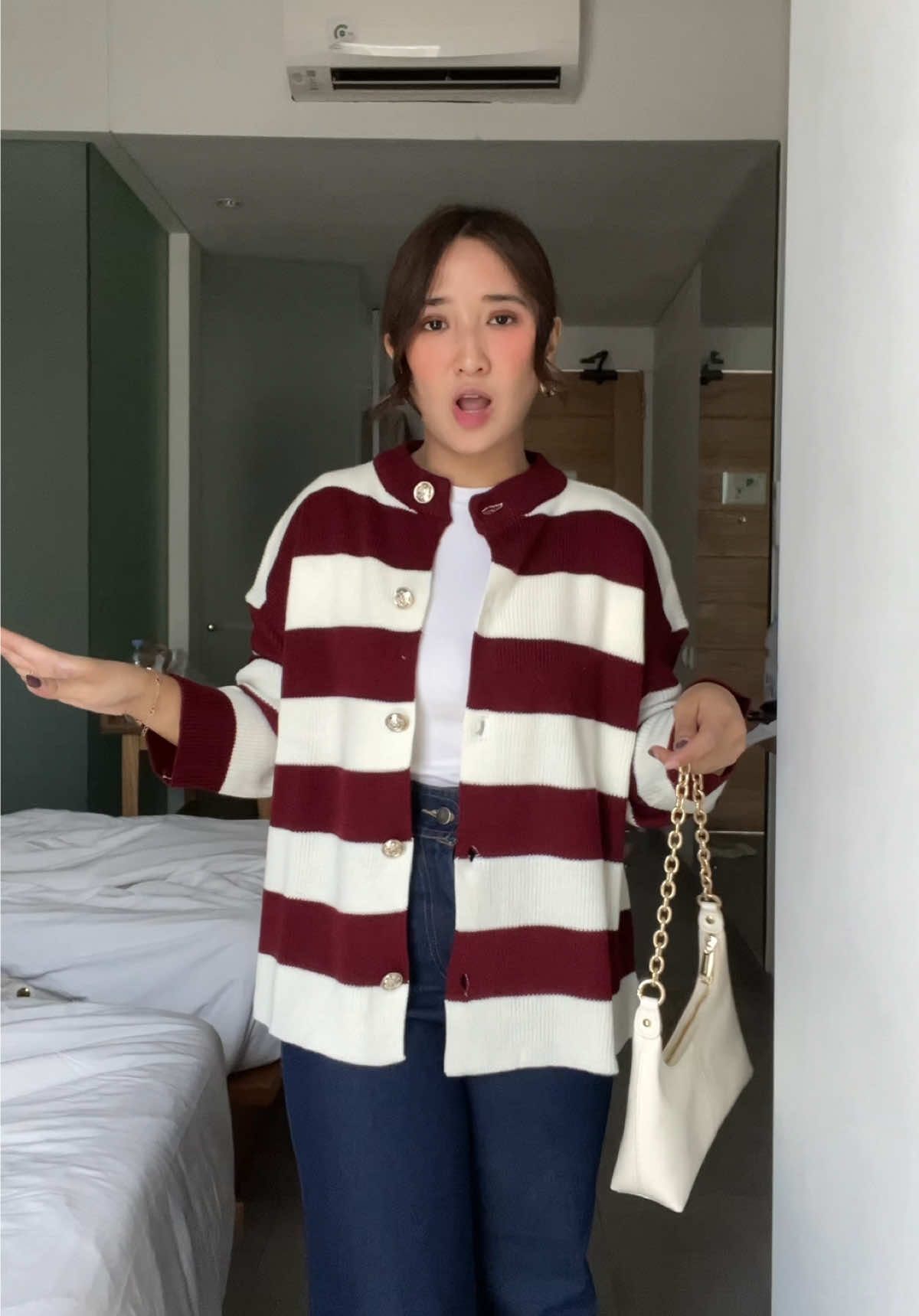 eceu eceu nurut ya sama aku, ini bagus!!! harus punya #cardigan #OOTD #inspo 