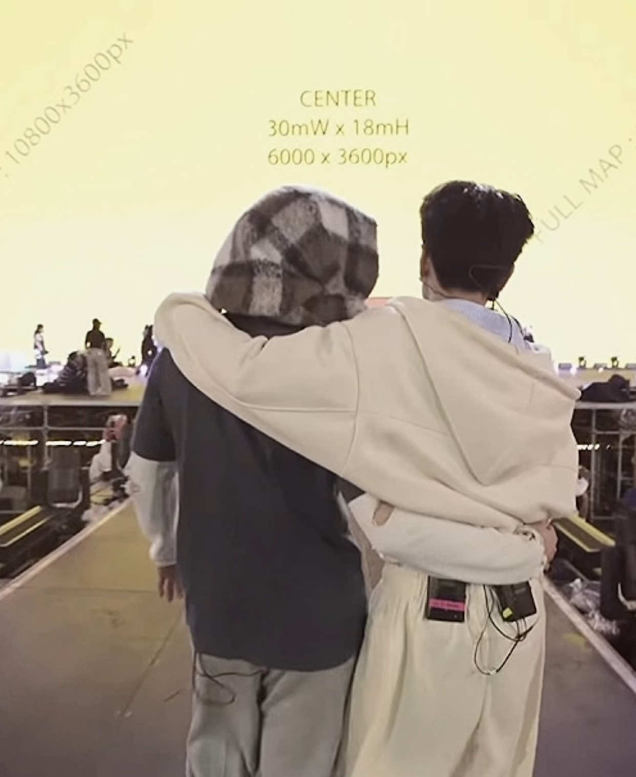 Cái ôm ấy nó soft xỉuuu 🫠 #hungan #quanghungmasterd #negav #muzik #embes #xuhuong #xh #viral #fyp 