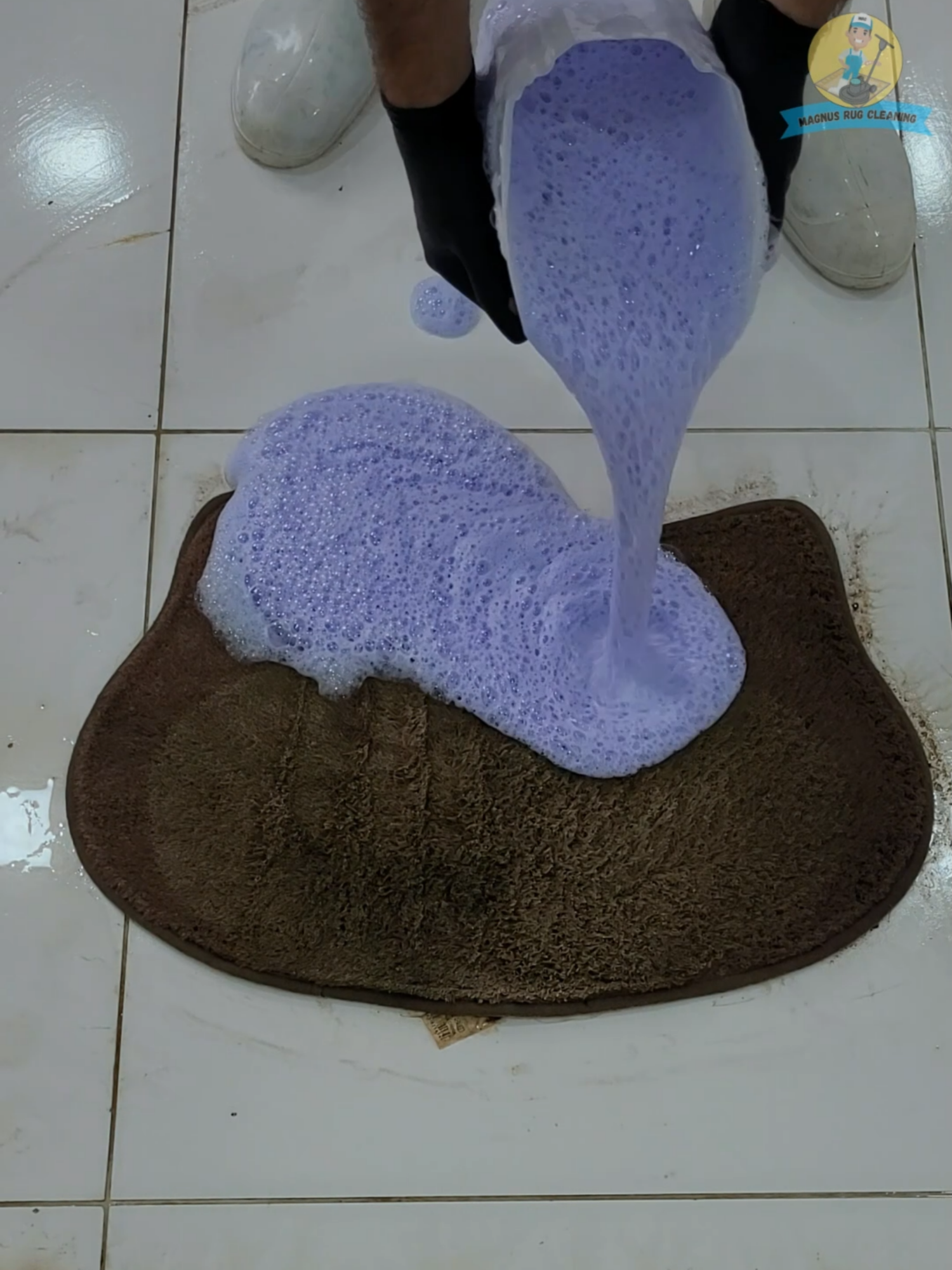 Cleaning satisfying flooded carpet#asmrcleaningvideo #cleaning #asmr #asmrcarpetcleaning