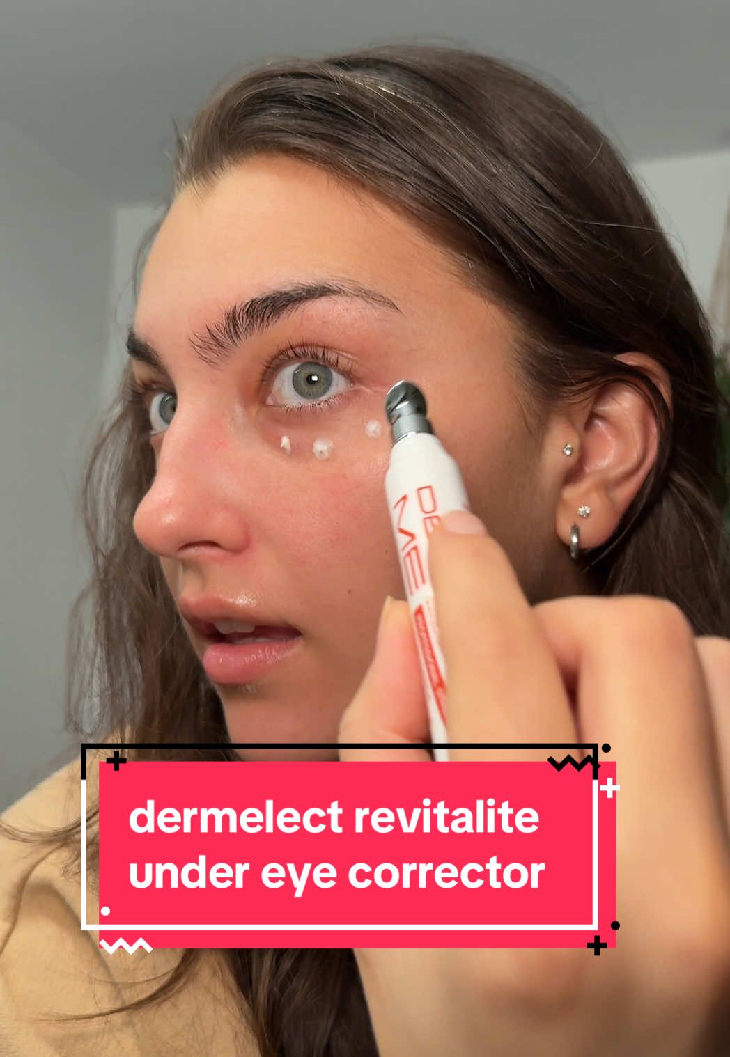 trying the @Dermelect Revitalite Under Eye Corrector! going to keep using it and report back, but so far very hydrating i love how thick it is!  #giftedbydermelect #skincare #undereyecircles #undereyebags #justgirlythings 