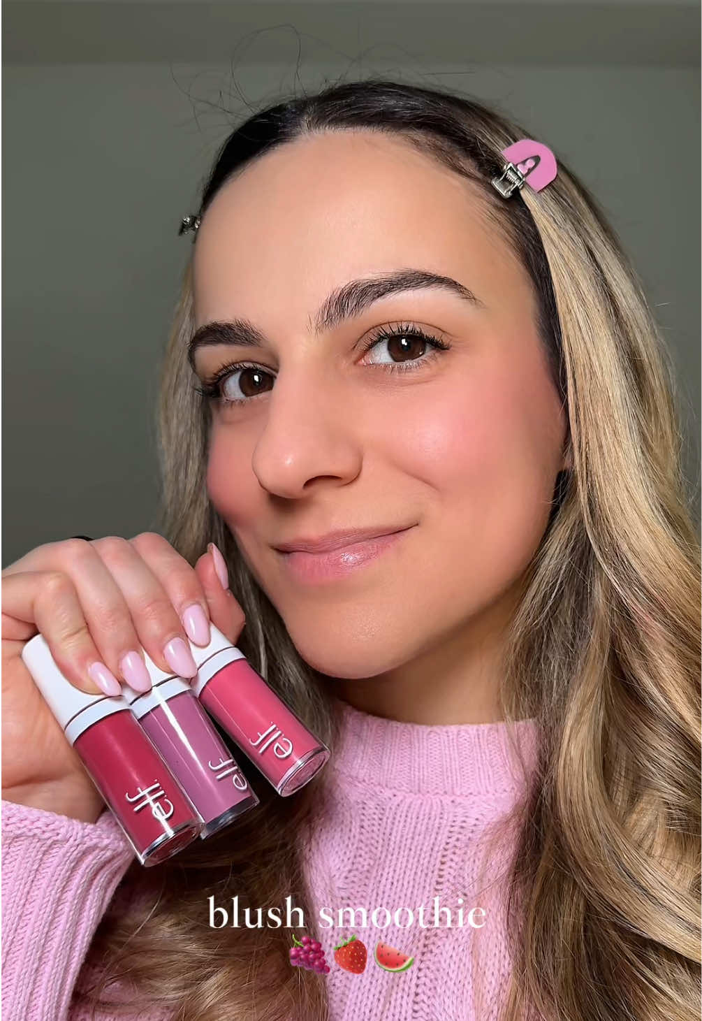 mixing my favourite blush shades from @e.l.f. Cosmetics to create a blush smoothie look 🍇🍓🍉 products used: liquid blush ‘pinky promise’ liquid blush ‘bold-faced lilac’ liquid blush ‘berry well’  #makeuptutorial #makeuptrends #makeupideas #makeupinspo #makeuplooks #blush #makeuplover 