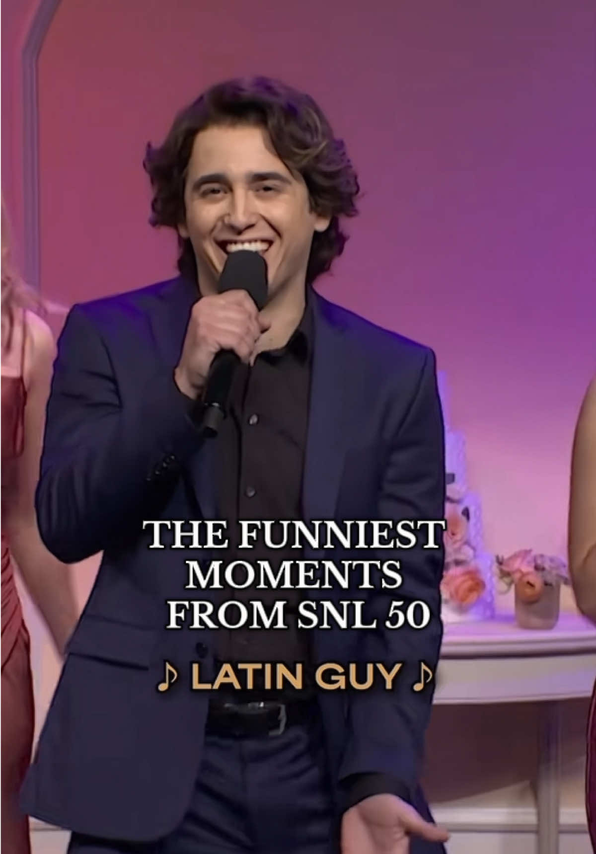 how did all this happen in one night?!?! #snl50 #snl @Sabrina Carpenter @Team Sabrina #sabrinacarpenter #SABRINASNL #sabrinaanddomingo #sabrinaonsnl #sabrinariffoff #sabrinawicked #snldomingo #domingo #snl50funnymoments #snl50recap @Kim Kardashian 