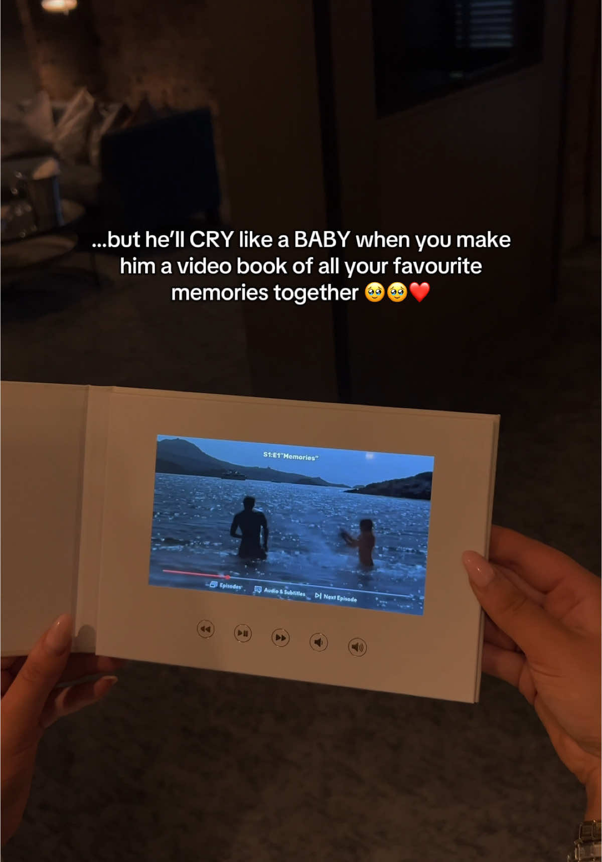 Literally the cutest bday gift for your bf 🫶🏽 #memories #giftideas #giftforhim #boyfriend #boyfriendbirthday 