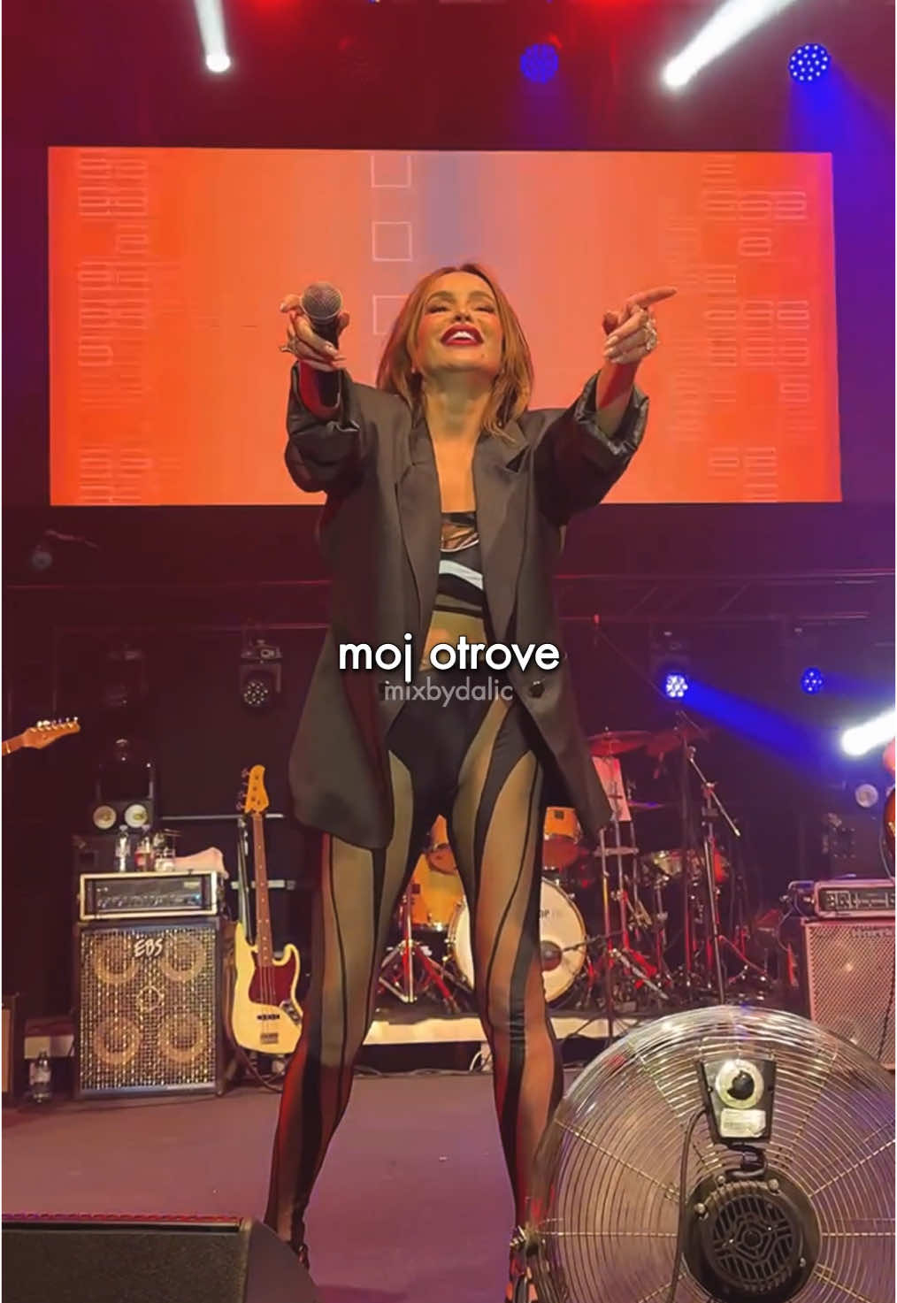 Otrove🤍 #severina #seve #sevenacionale #otrove #mixbydalic #fy #fyp #foryou #foryoupage #viral #music #volimstosevolimo #ljubavseljubavljuvraca @Severina 