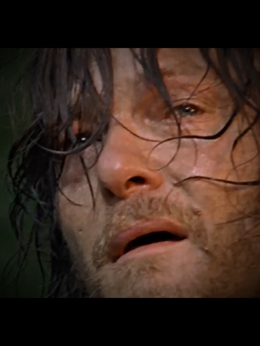 depois da ponte daryl não foi mais o mesmo... #thewalkingdead #twdedit #twd #series #daryldixon 