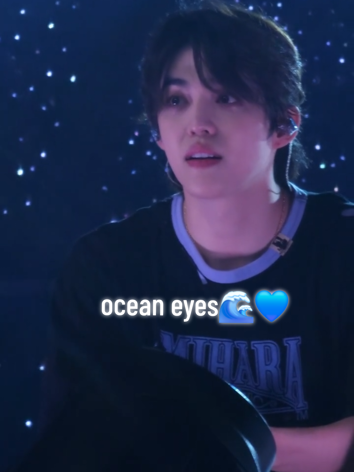 I'm lost in his ocean eyes. 🌊💙 He looks like a beautiful dream. ✨️ #SCOUPS 