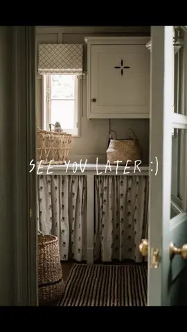 all my dreams in one lil spot #CottagecoreAesthetic #FarmhouseAesthetic #rusticdecor #cottagecore #englishcountryside #vintagevibes #homedecor #homeinspo #countryside #simpleliving #fyp 