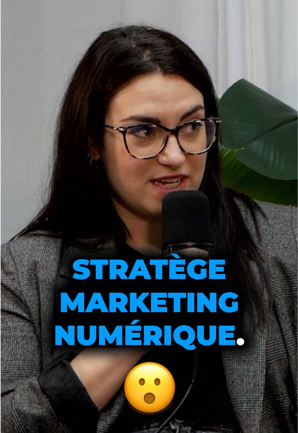 Extrait de mon passage dans le podcast On jase Business d’Anthony Vézina. On parle entrepreneuriat, marketing digital et tendances dans l’épisode 189. #conseilmarketing #marketingdigital #tiktokquebec #entreprenariatfeminin 