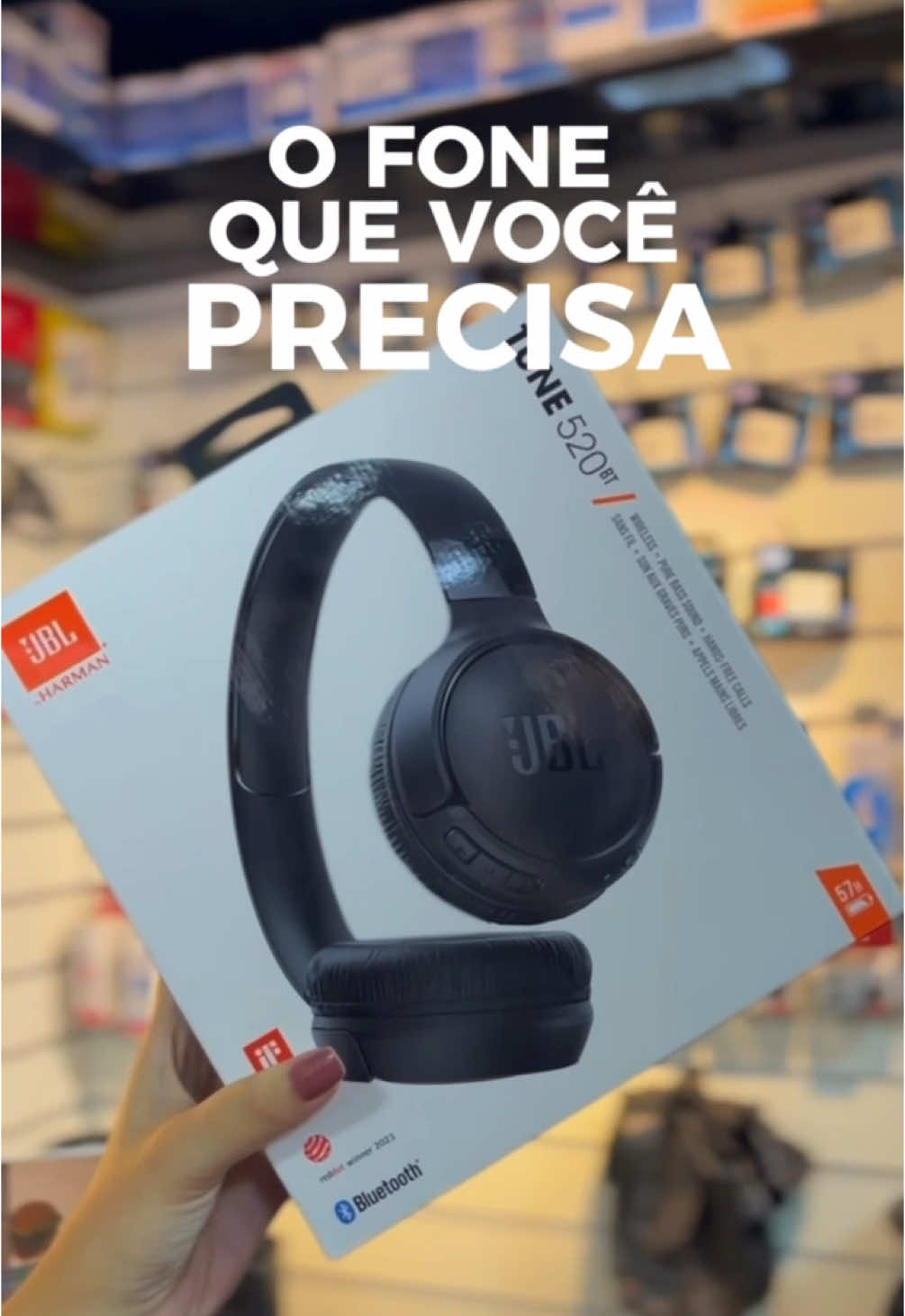 🎧Conecte-se à qualidade com o Fone Bluetooth JBL TUNE 520BT! Desfrute de um som incrível em qualquer momento:  Som JBL Pure Bass: graves potentes e profundos para uma experiência sonora única.  Conexão Bluetooth 5.3: rápida, estável e sem fios.  Bateria de longa duração: até 57 horas de música sem interrupções.  Design confortável: leve e ajustável para usar o dia todo.  Ideal para música, chamadas e tudo o que você ama ouvir com estilo e qualidade.  Visite uma loja Color Mídia ou peça já pelo nosso link e ouça a diferença!  R. Gavião Peixoto, 39 - Icaraí, Niterói  R. Gavião Peixoto, 182 (Center IV) - Icaraí, Niterói  R. Ator Paulo Gustavo, 319 - Icaraí, Niterói Av. Presidente Vargas, 633 (salas 2113/2114) - Centro, RJ #ColorMídia #JBLTUNE520 #FoneDeOuvido #Tecnologia #somdequalidade
