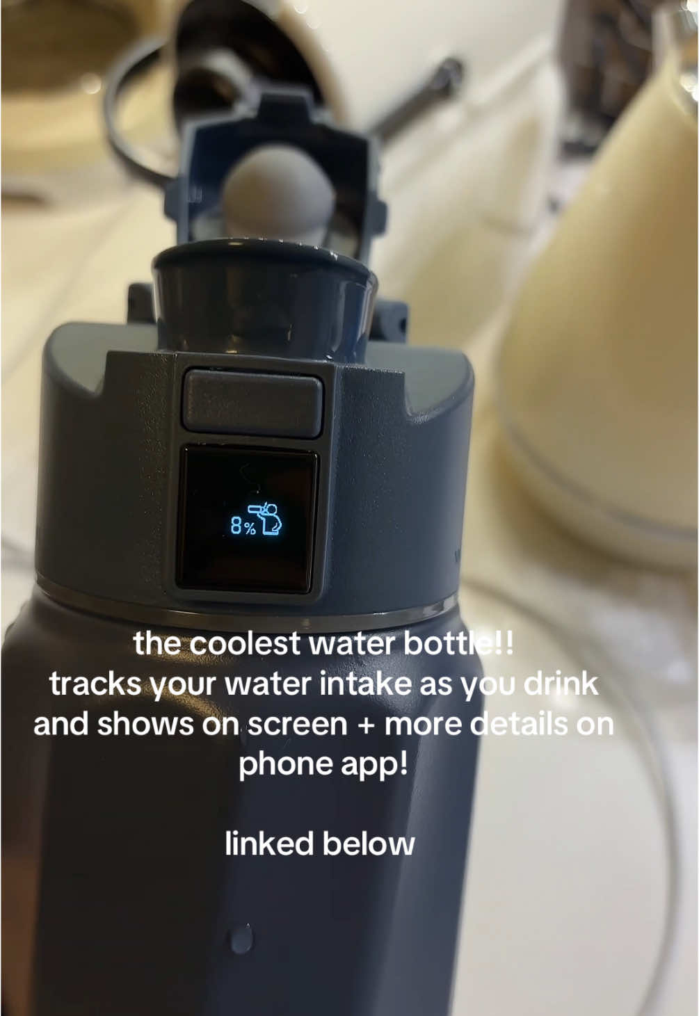 This smart water bottle tracks your water intake in real-time with a sleek screen on the bottle AND syncs to an iPhone app 📱. Whether you’re at work, the gym, or on the go, staying on top of your hydration goals has never been easier. 🥤✨ #SmartWaterBottle #HydrationGoals #TechEssentials #WellnessTech #DrinkWater #HealthyHabits #StayHydrated #WellnessJourney