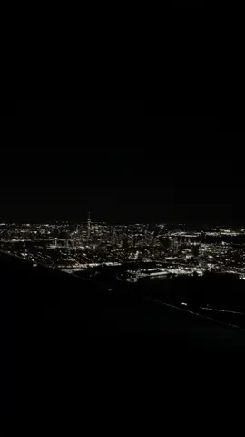 THIS sound on a night flight ❤️