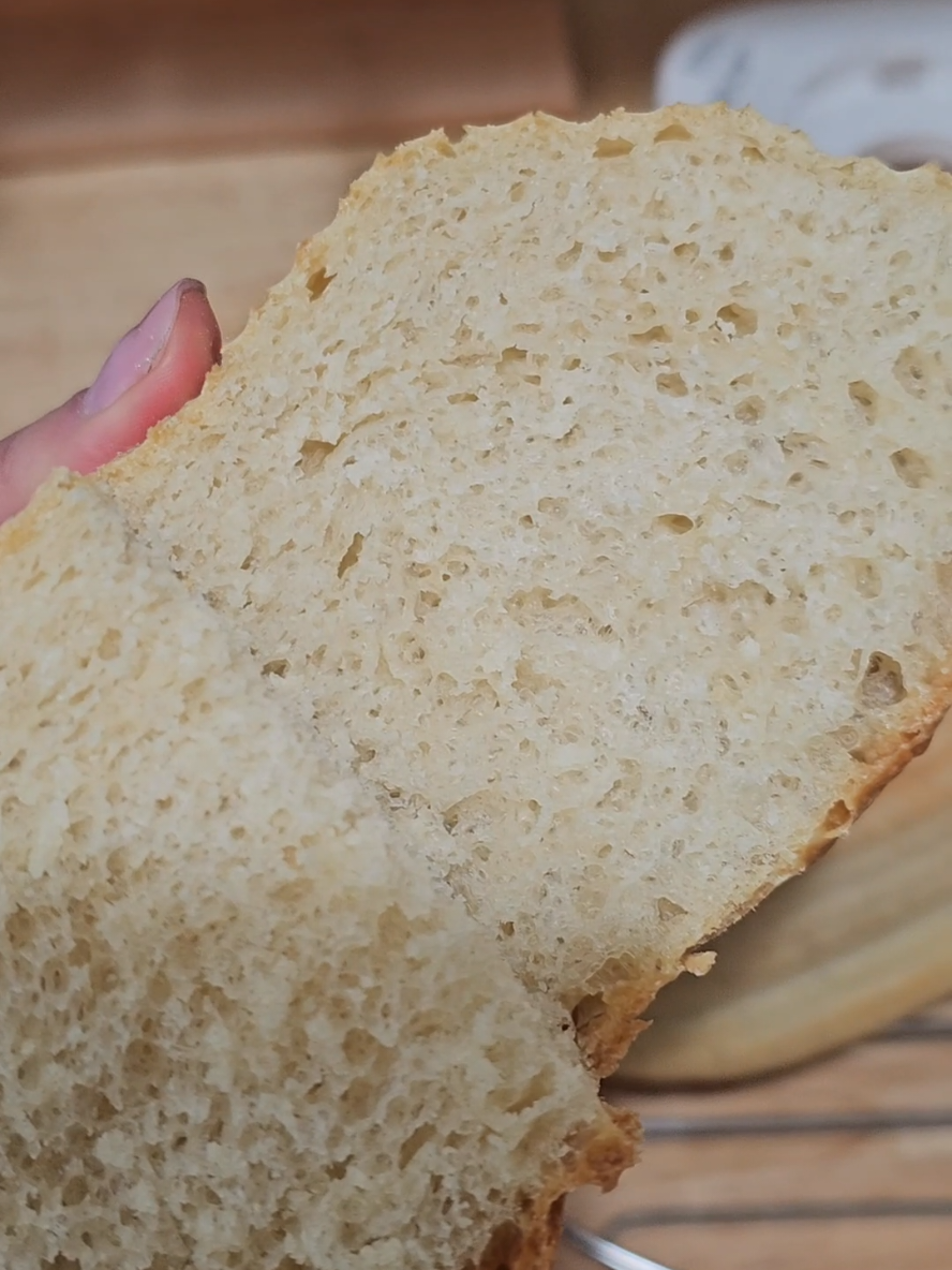 Fresh, homemade bread made easy! 🍞✨ Proof, score, and bake right in the basket! And the best part? It’s ON SALE now in the TikTok Shop! 🛒 Don’t wait, grab yours before the deal’s gone! #BakingMadeEasy #SourdoughStarter #TikTokShop #creatorsearchinsights 